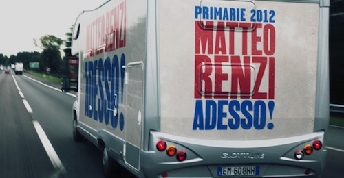 Matteo Renzi, candidato alle primarie del centro sinistra, ad Asti lunedì 22 ottobre