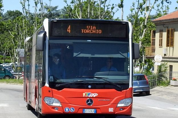 Fino al 20 marzo gli autobus di Asp cambiano percorso per i lavori in corso XXV Aprile