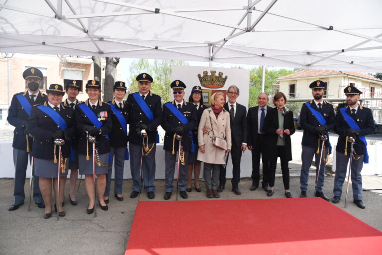 La polizia di Asti festeggia i suoi 170 anni: la fotogallery e l’elenco dei premiati