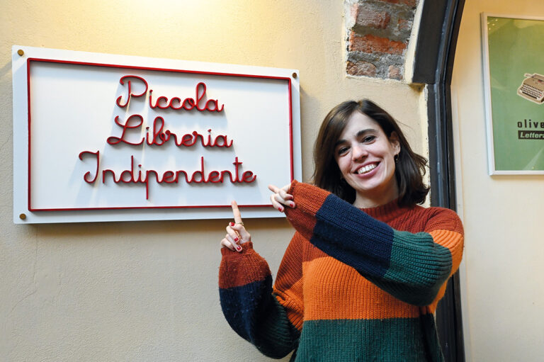 Piccola libreria indipendente: un rifugio segreto e curativo 