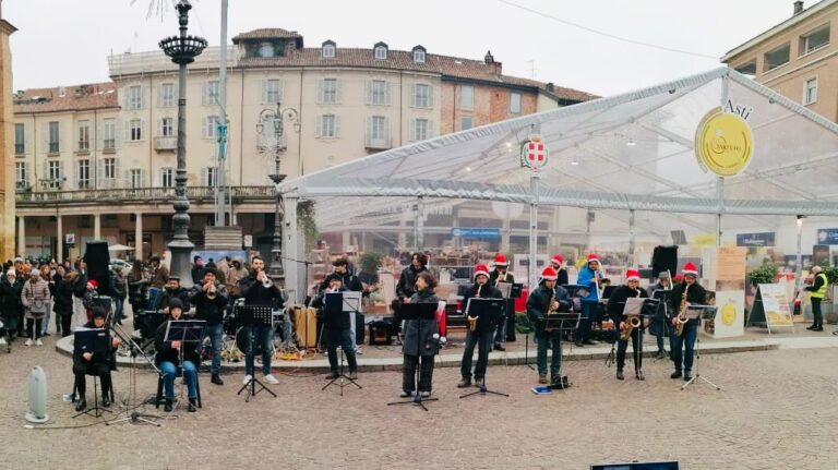 Band Only Us in concerto: buona la prima