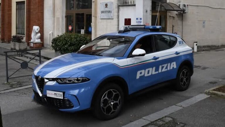 Controllo in un complesso residenziale in zona via Pietro Micca: trovati tre stranieri irregolari